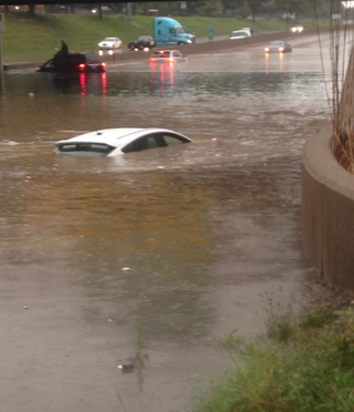 Illustration for article titled Detroit under water …. here are all of the photos.